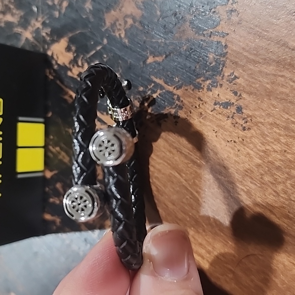 Invicta Racing Bracelet, Black NEW hard To Find 🔥 - Picture 3 of 3